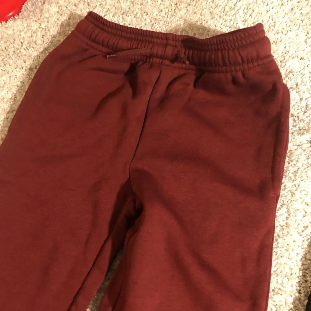 New set of 2 Gap Kids Maroon and Black Jogger Pants boy size XS 4-5 NWT